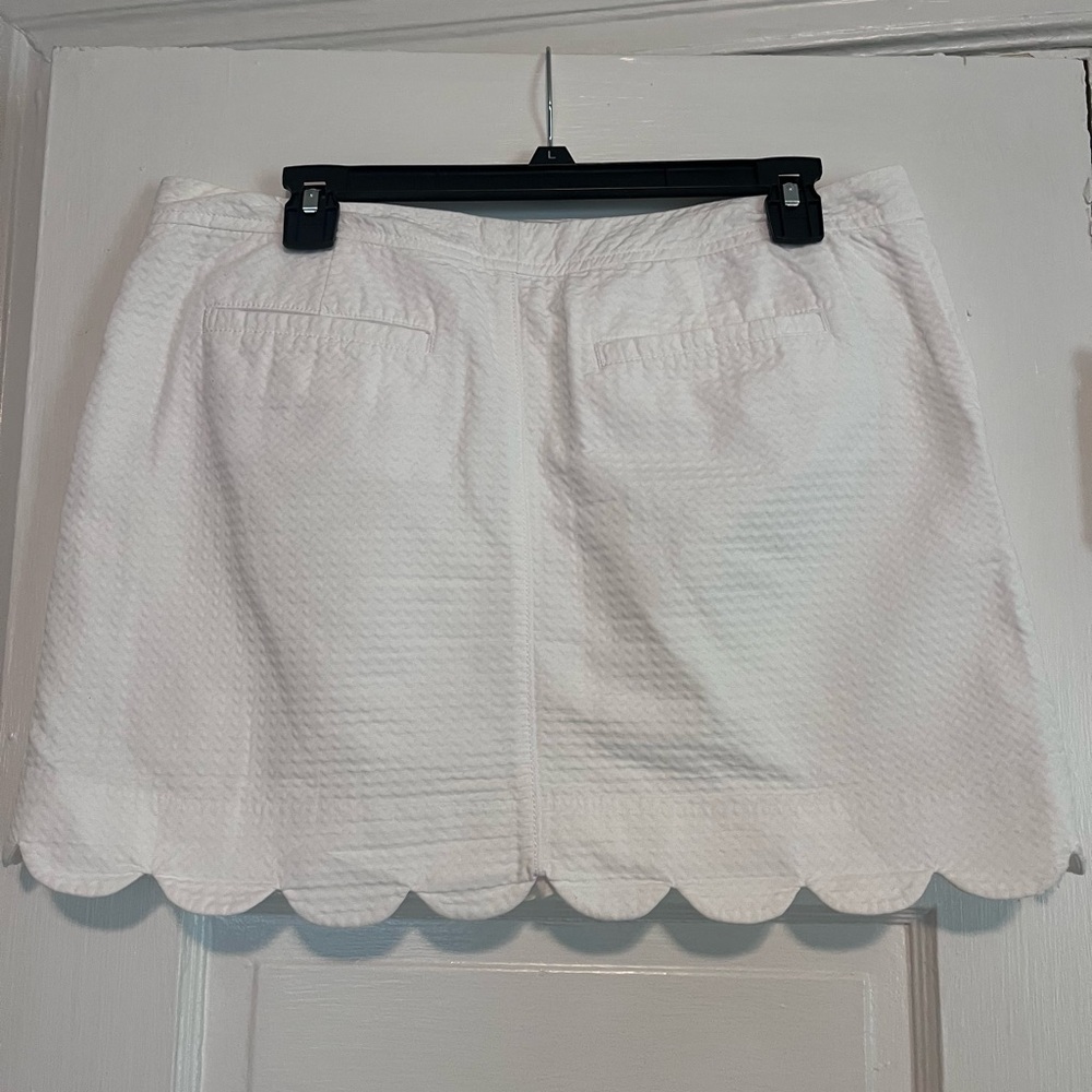 Lilly Pulitzer White Skirt with Scalloped Hem - Picture 4 of 6